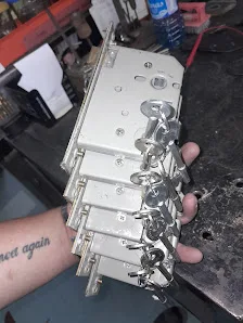City Lock-Tech Locksmiths (PTY) Ltd - photo 2