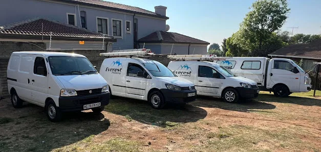 Everest Plumbing - photo 1