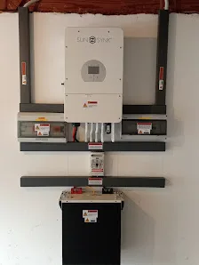 Fontainebleau Solar Installers and Electrical Services - photo 1