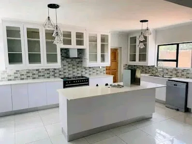 MACBEE ELECTRICALS PTY LTD - photo 4
