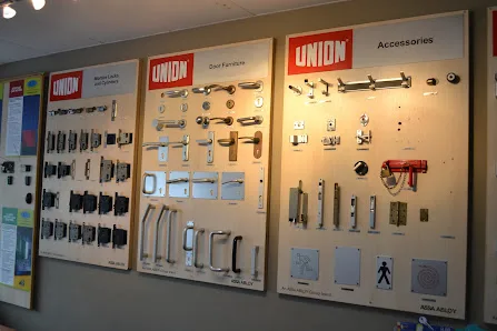 Mayday Locksmiths - photo 2