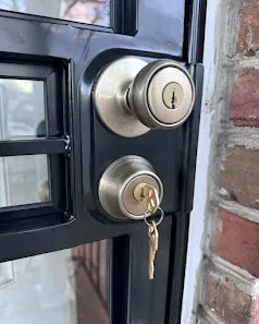 Responsible Locksmith - photo 1
