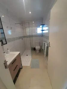 Rob Millar Plumbers - photo 3